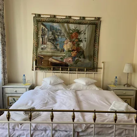 Mleczarnia Restauracja Hotell *