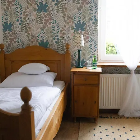 Mleczarnia Restauracja فندق *