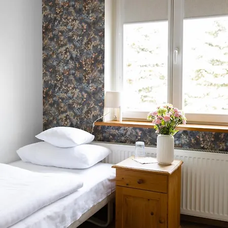 Mleczarnia Restauracja فندق *