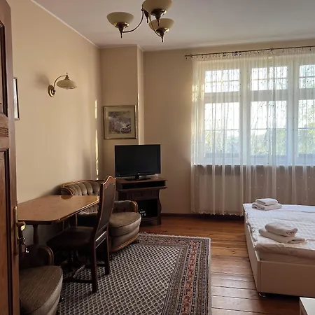 فندق Mleczarnia Restauracja *