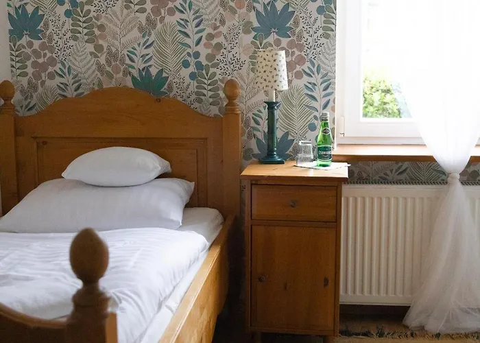 Mleczarnia Restauracja Hotel *